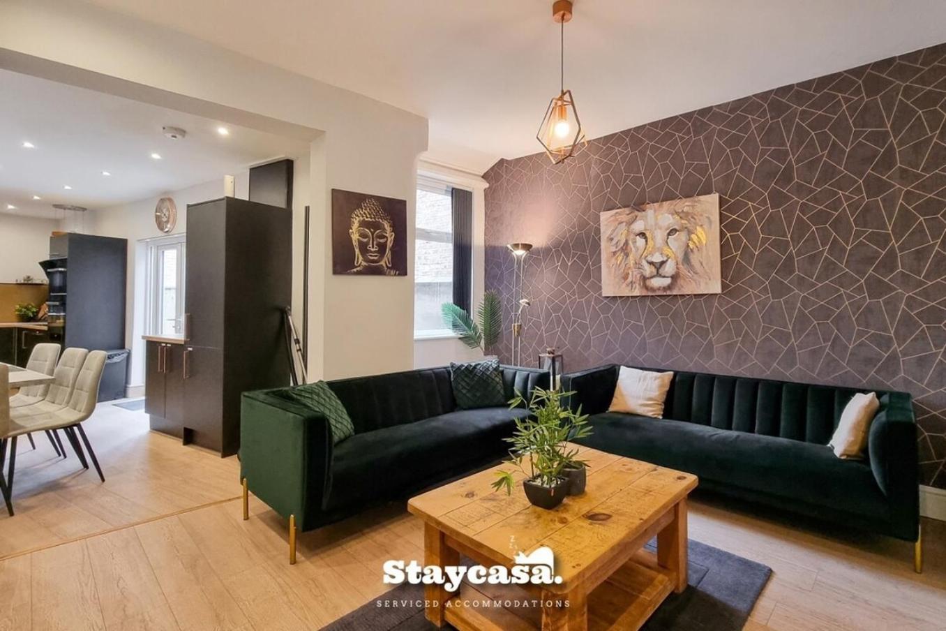 Clarence Co-Living - Private Room Self-Cater Манчестър Екстериор снимка