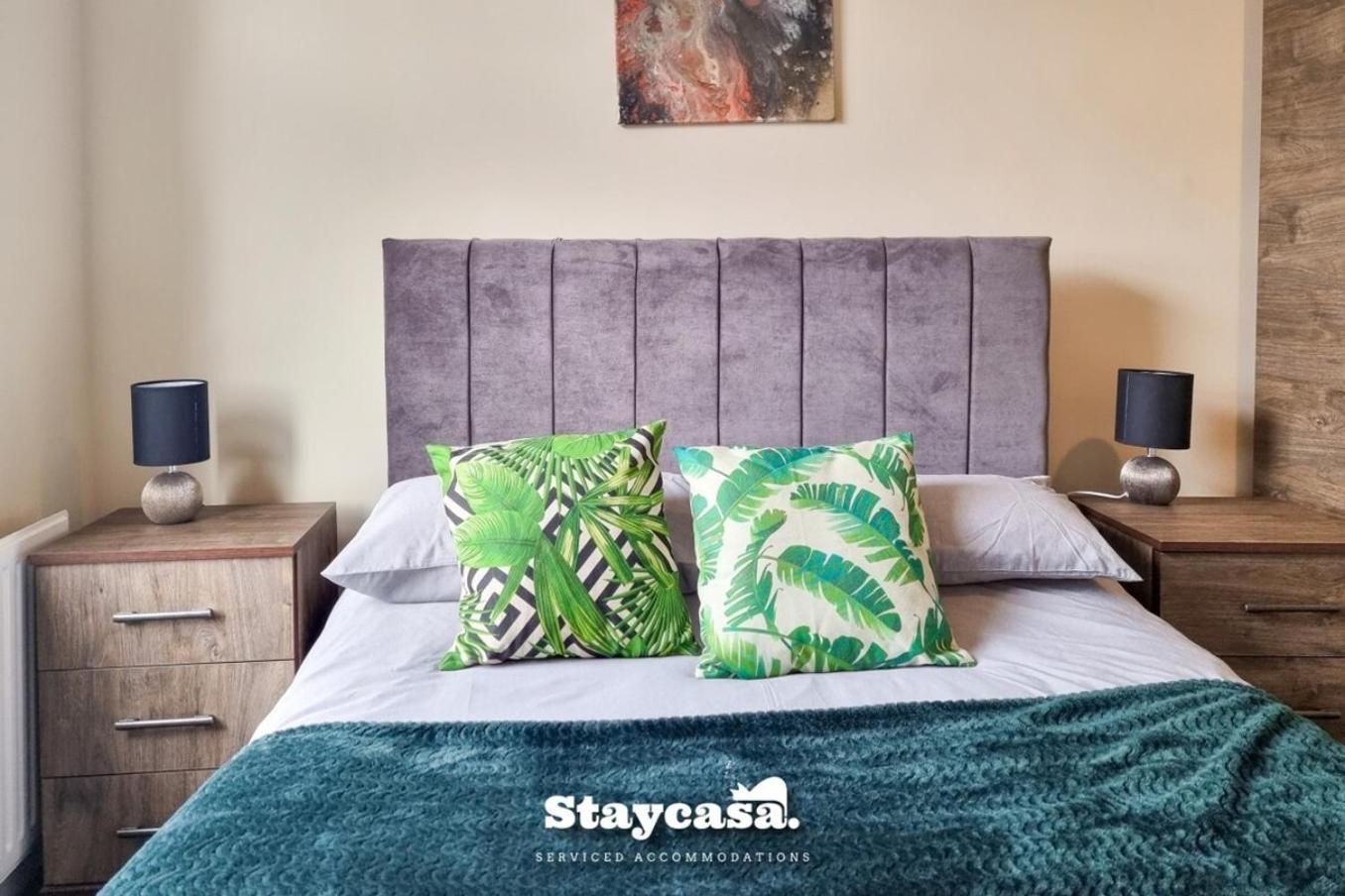 Clarence Co-Living - Private Room Self-Cater Манчестър Екстериор снимка