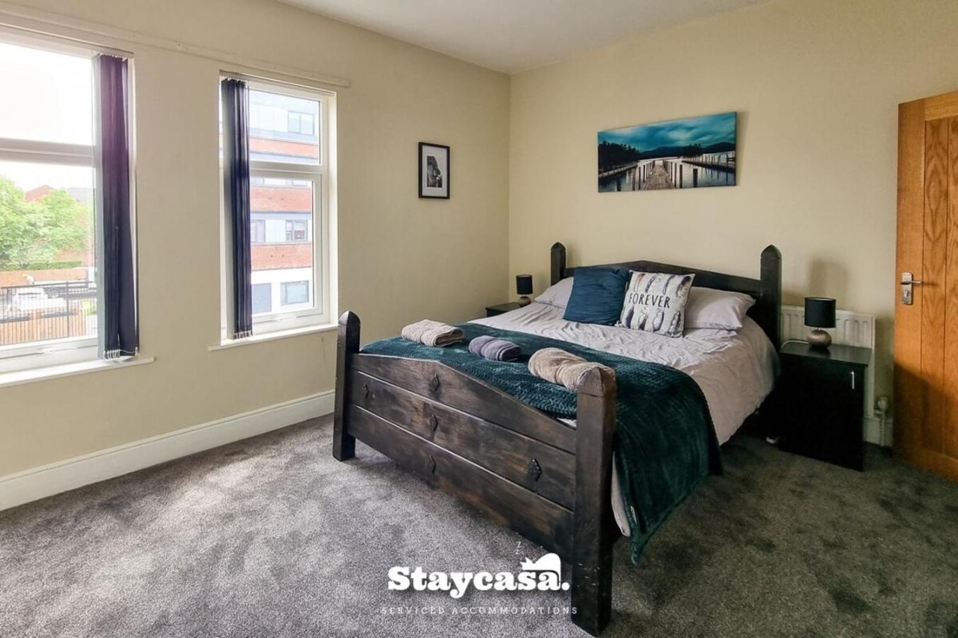 Clarence Co-Living - Private Room Self-Cater Манчестър Екстериор снимка