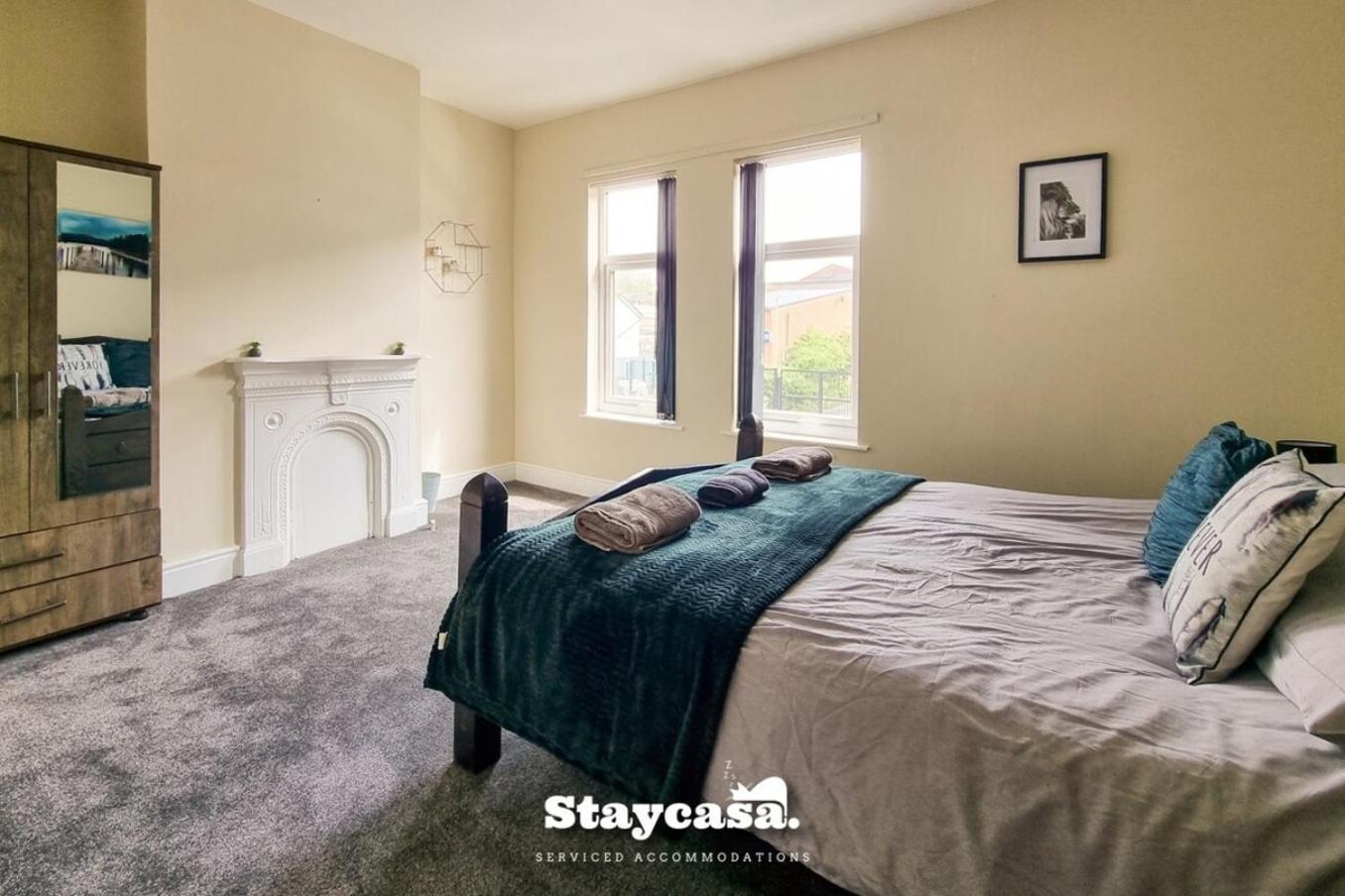 Clarence Co-Living - Private Room Self-Cater Манчестър Екстериор снимка