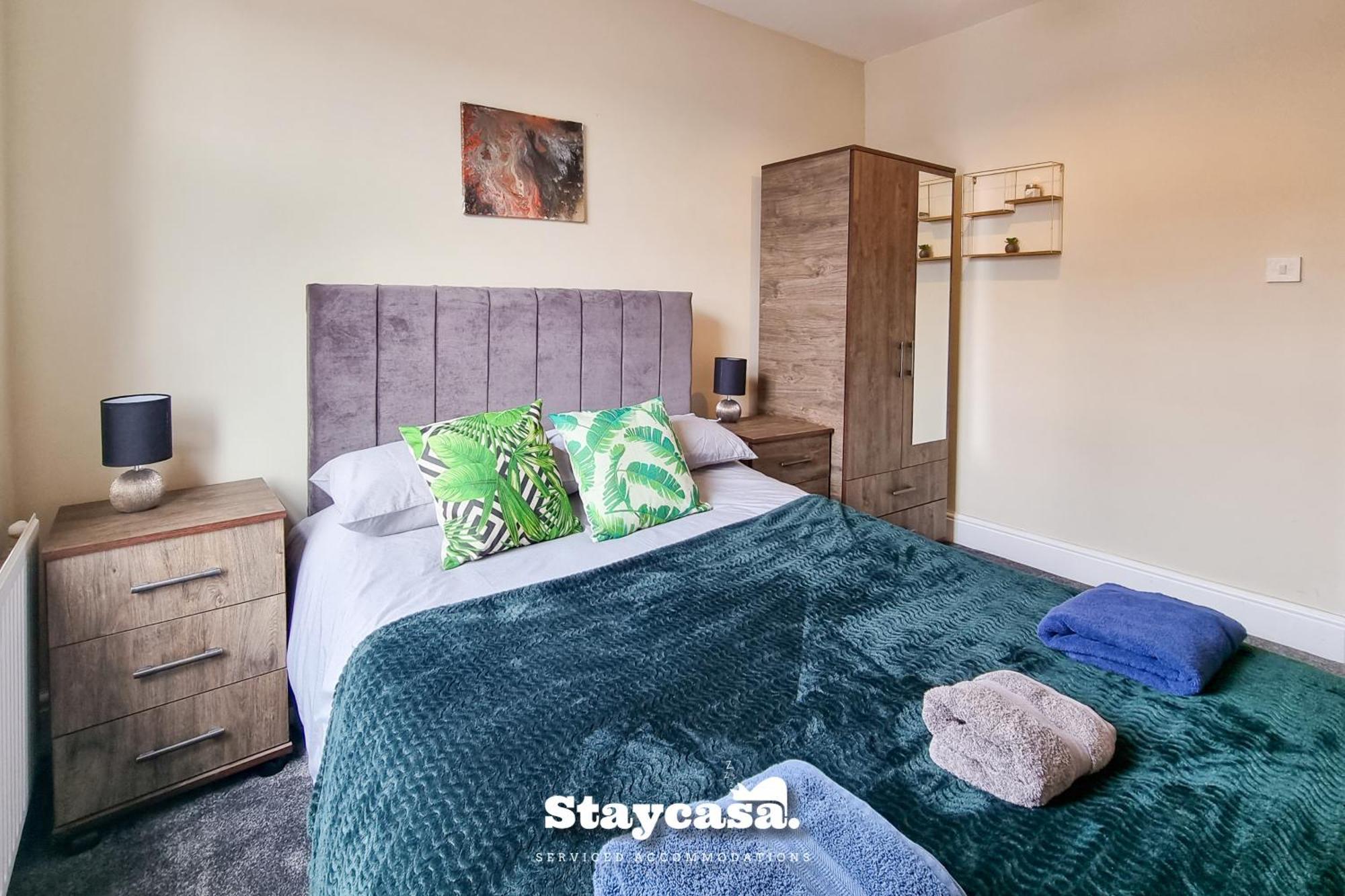 Clarence Co-Living - Private Room Self-Cater Манчестър Екстериор снимка