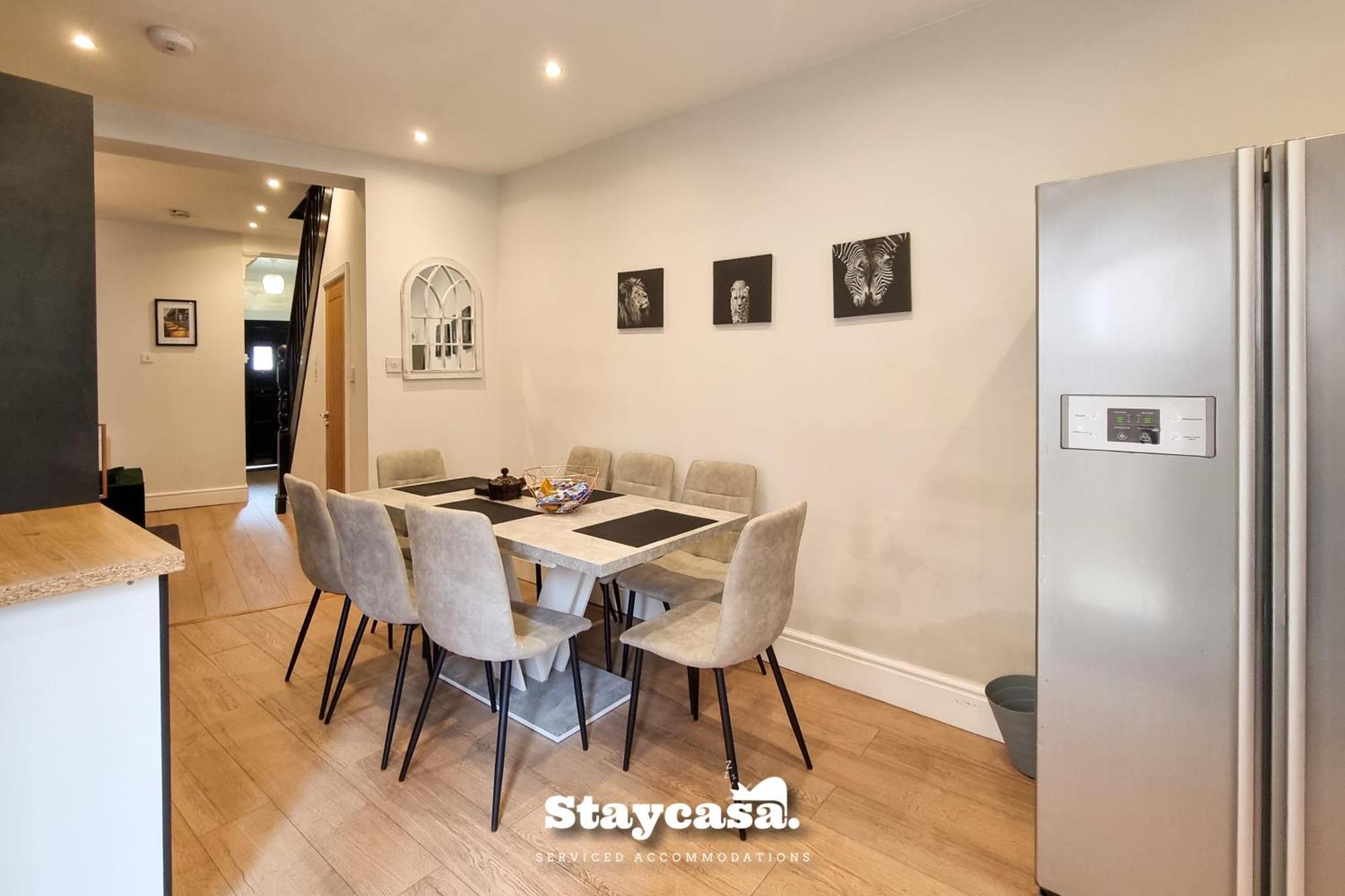 Clarence Co-Living - Private Room Self-Cater Манчестър Екстериор снимка